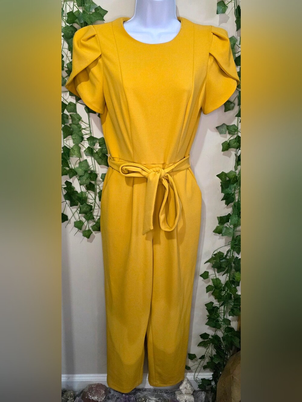 Sz 4 • Calvin Klein Jumpsuit • Excellent Condition